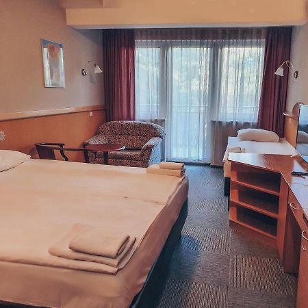 Melodia Hotel Jurata Eksteriør billede