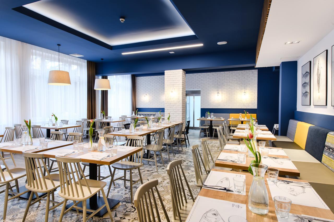 Melodia Hotel Jurata Eksteriør billede